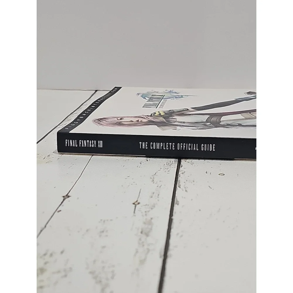 Final Fantasy 13 (XIII) The Complete Official Strategy Guide